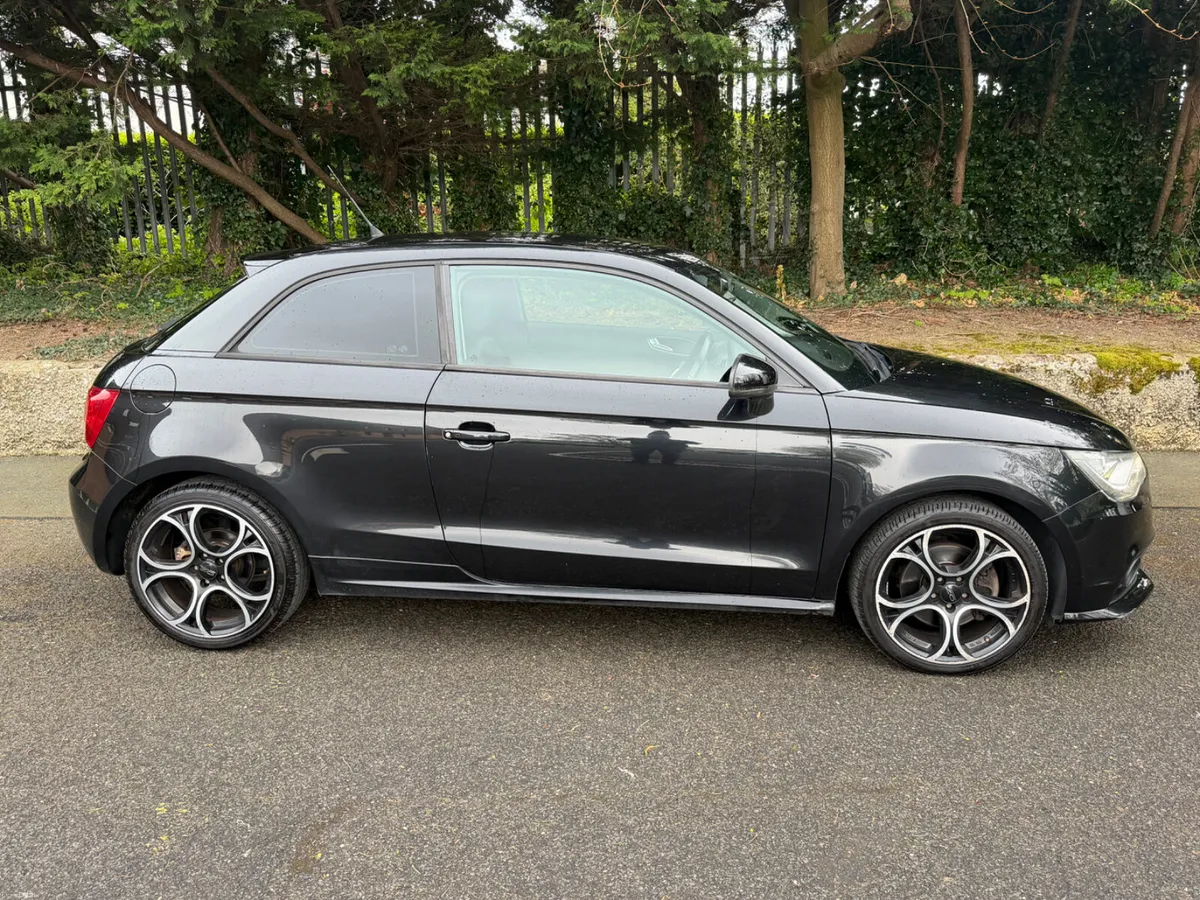 Audi A1 2013 - Image 2