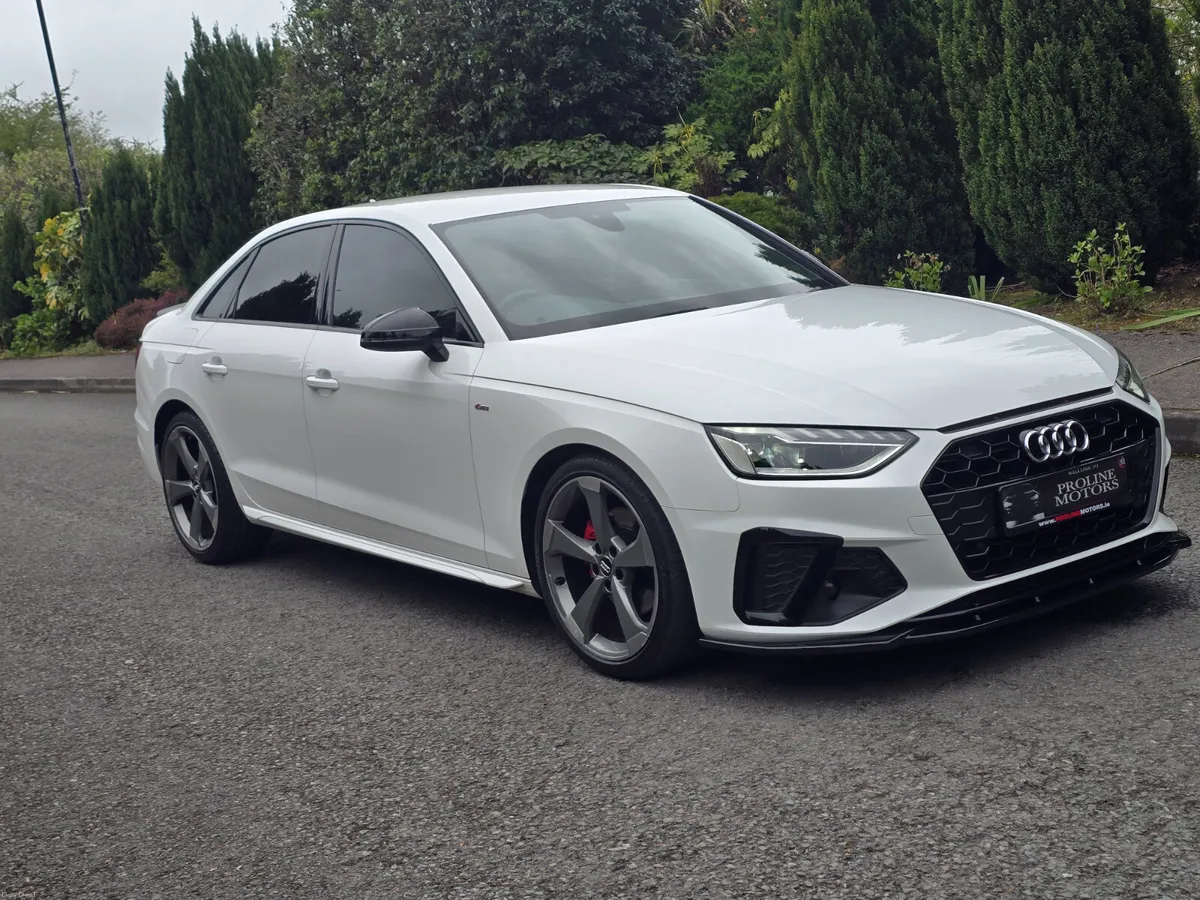 AUDI A4 S-LINE BLACK EDITION 2.0 TDI 163BHP - Image 3