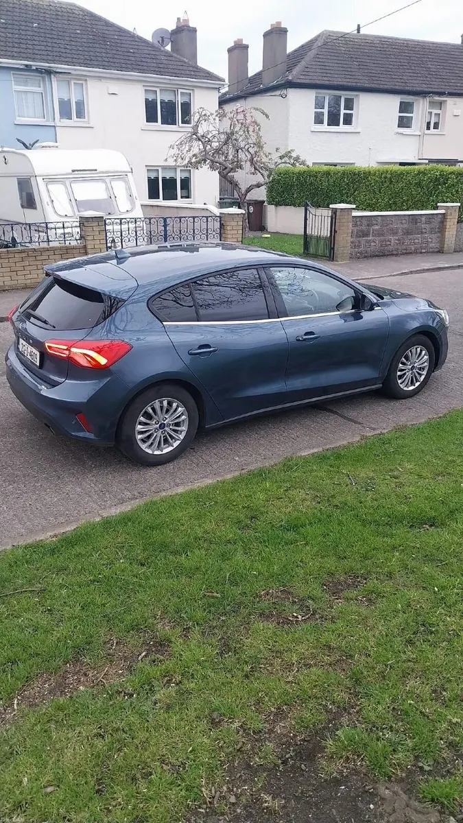 Ford Focus 2021 - Image 1