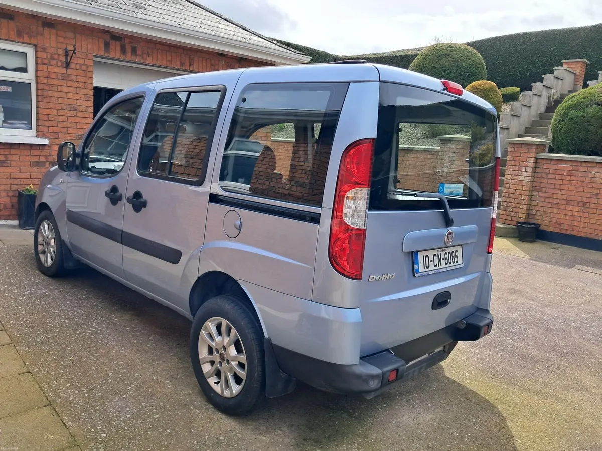 Fiat Doblo 2010 wheelchair accessible - Image 3