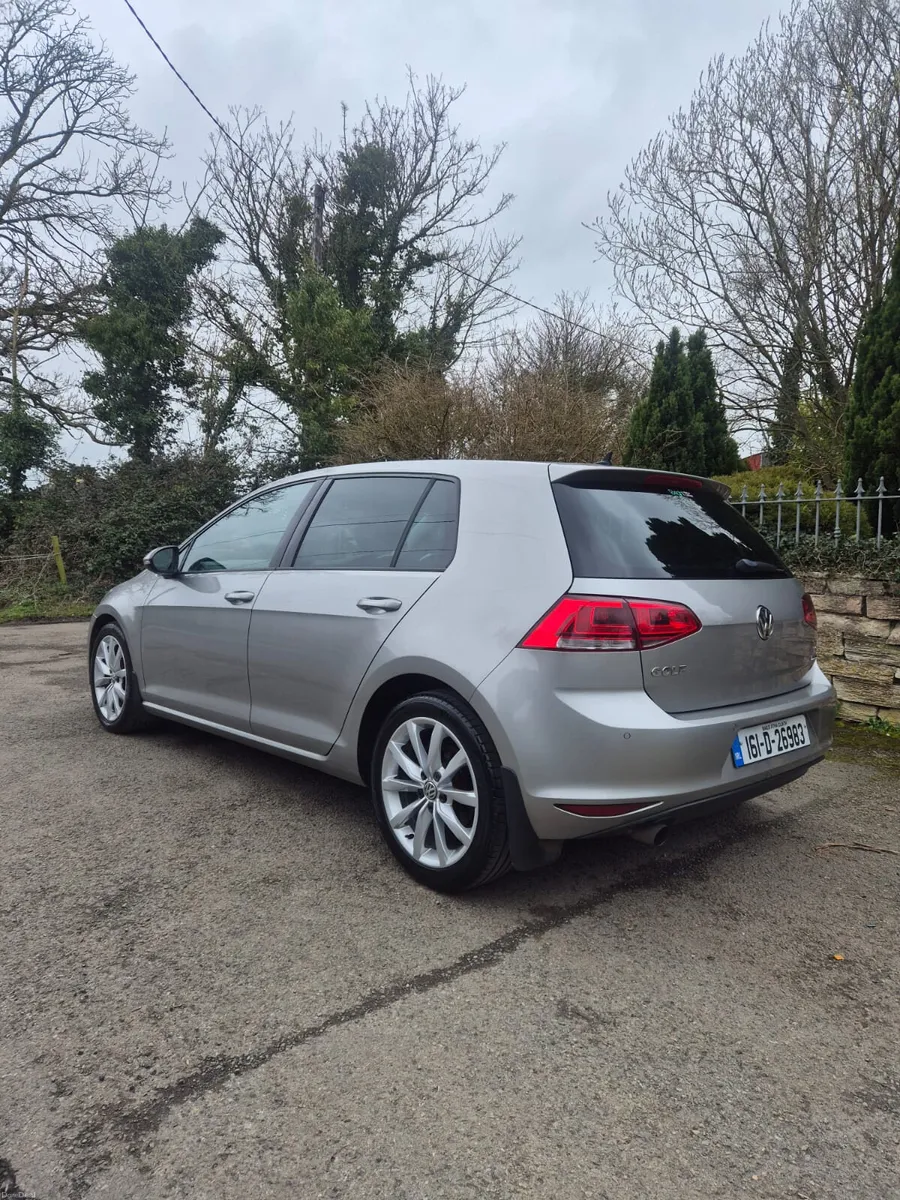 2016 Volkswagen Golf  highline 1.2 tsi Automatic - Image 2