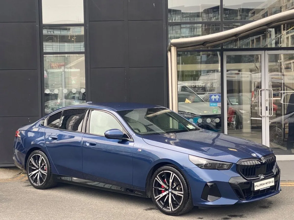 BMW 5-Series 520i M-Sport Pro Auto - Image 1