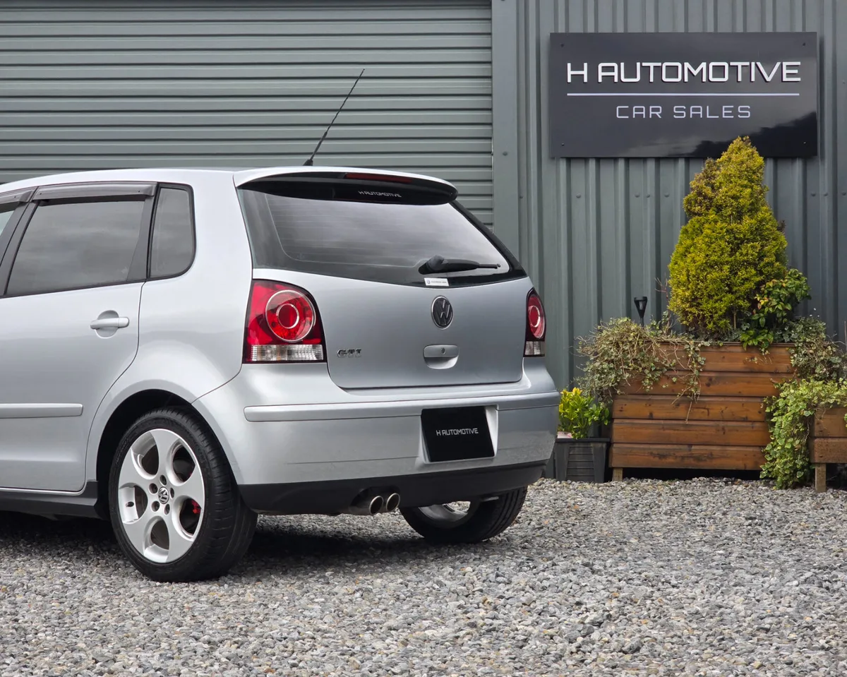 2006 VOLKSWAGEN POLO 1.8 GTI VERY LOW MILEAGE - Image 3