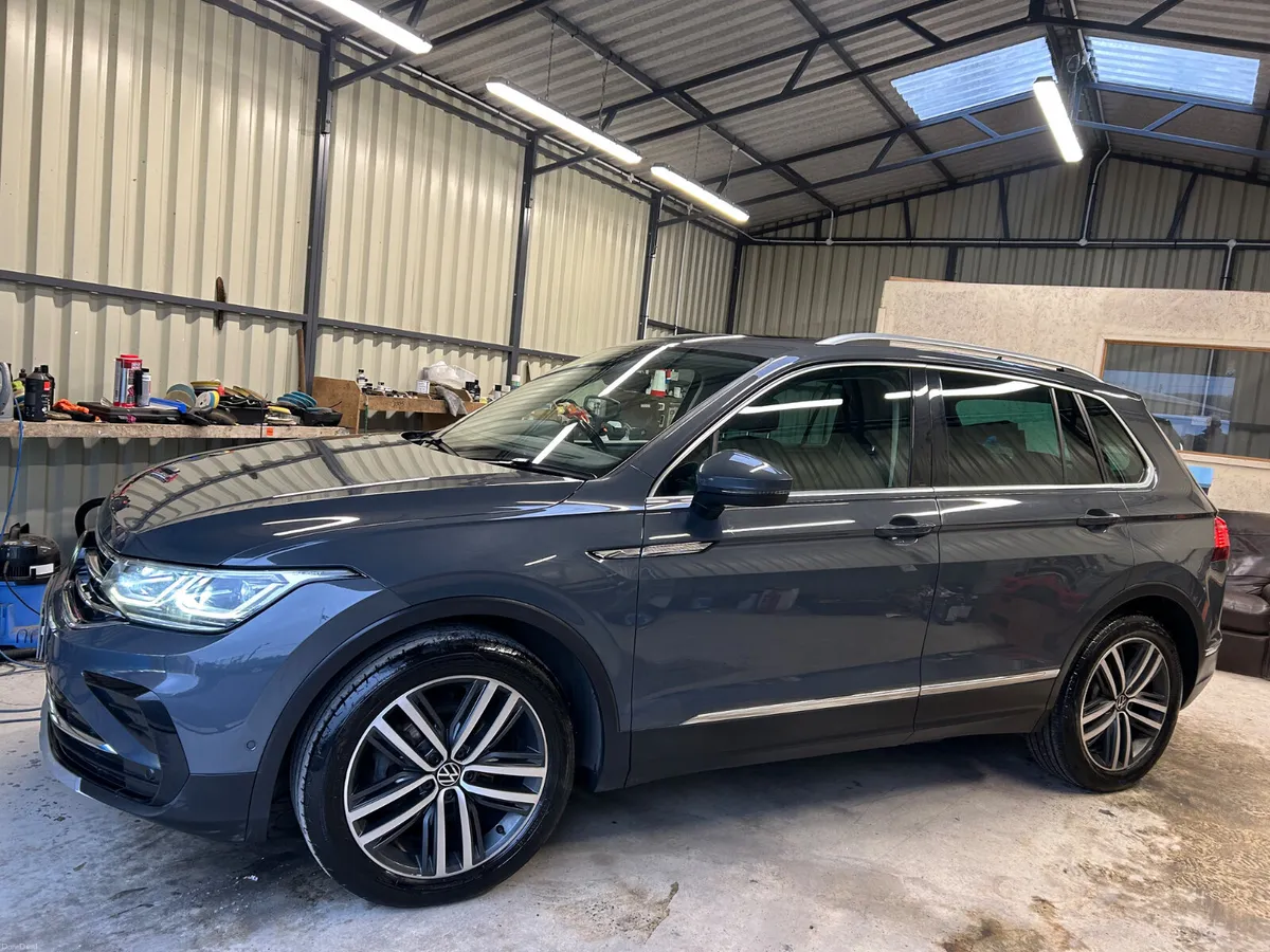 VOLKSWAGEN TIGUAN 2.0TDI ELEGANCE AUTO (VRT INC) - Image 1