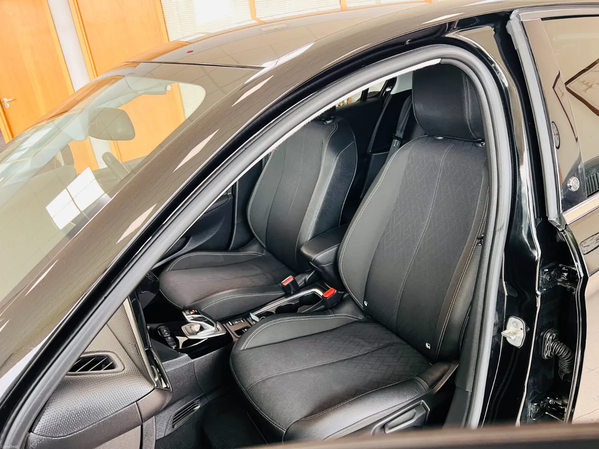 Best Value Top Spec As New Tiny Kms 2022 Opel Cors - Image 4