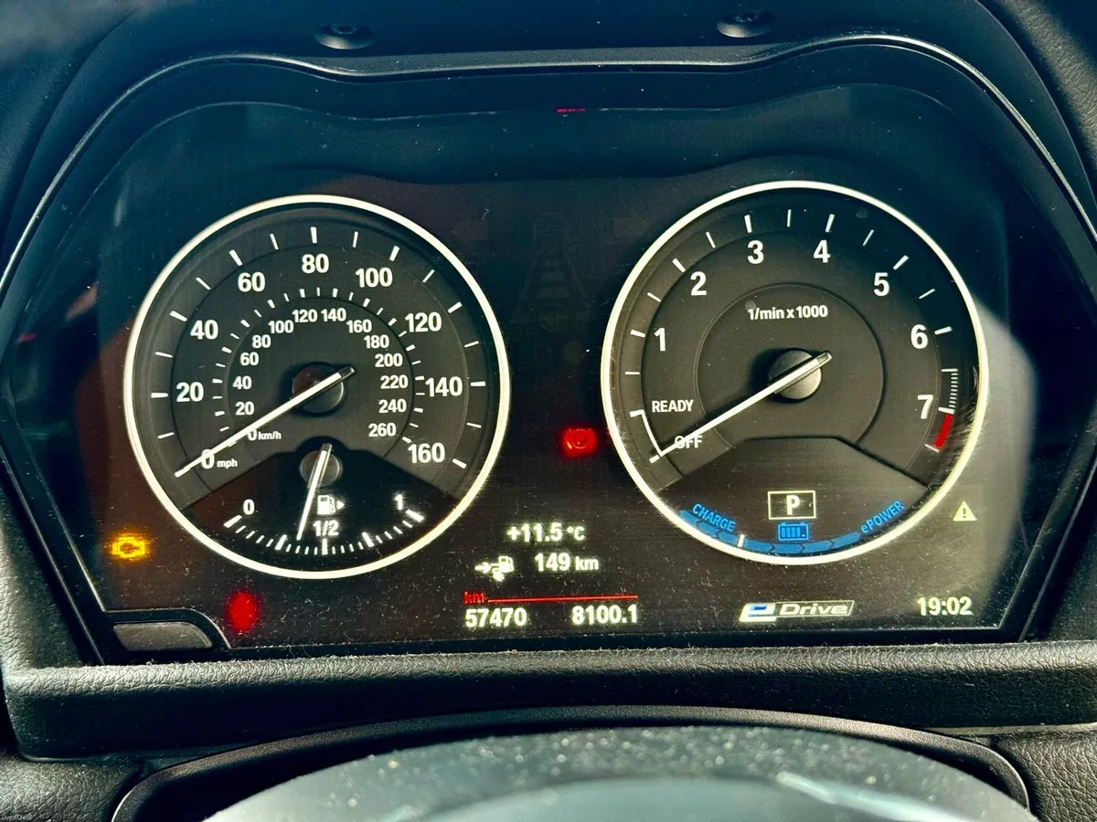 BMW 225xe PHEV 5-door auto - Image 4