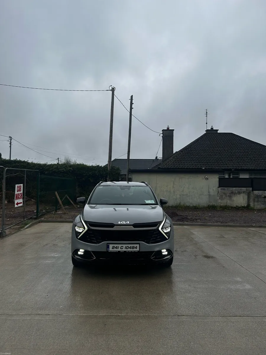 **Kia Sportage Anniversary Edition Hybrid** - Image 2