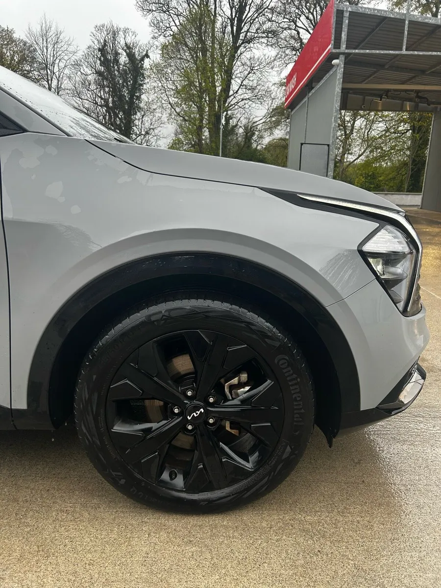 **Kia Sportage Anniversary Edition Hybrid** - Image 4