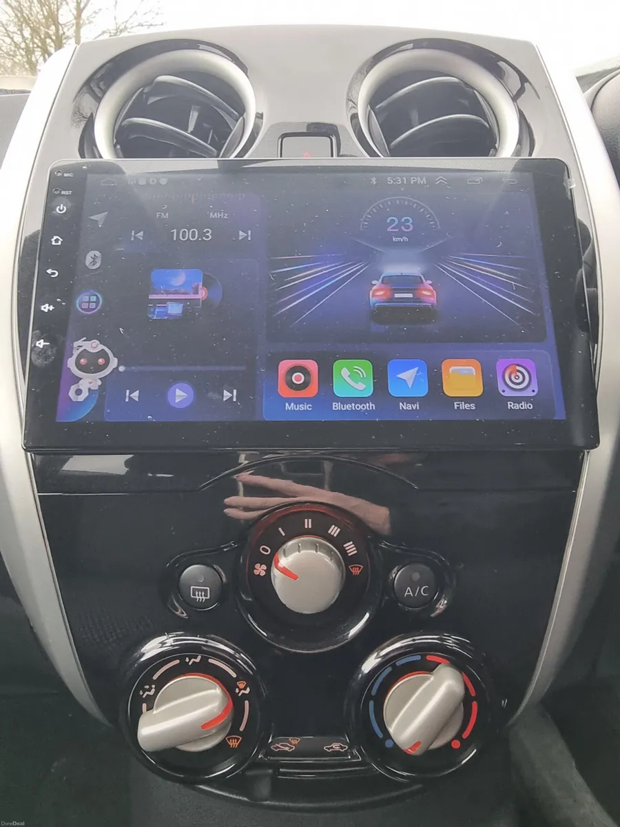 €5990 Nissan Note 2015 automatic. Bargain €5990 - Image 3