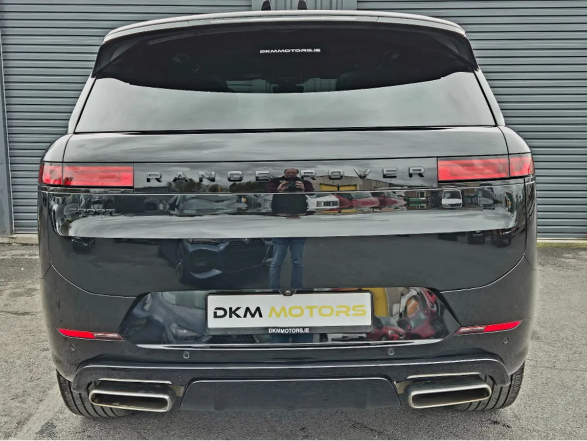 Land Rover Range Rover Sport P460 EDITION PHEV - Image 5