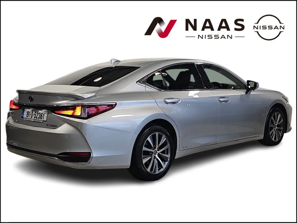 Lexus ES ES 300H 2.5 176BHP 4DR AUTO - Image 4