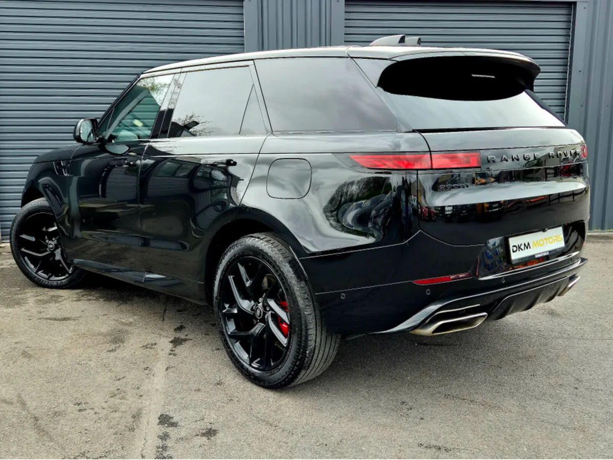 Land Rover Range Rover Sport P460 EDITION PHEV - Image 6