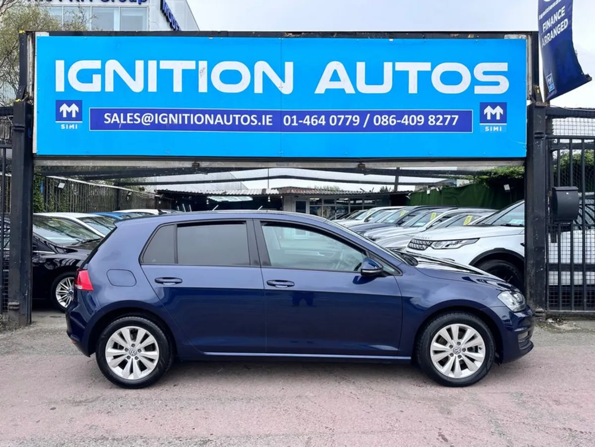 Volkswagen Golf 1.2 PETROL, AUTOMATIC, LOW MILEAGE - Image 2