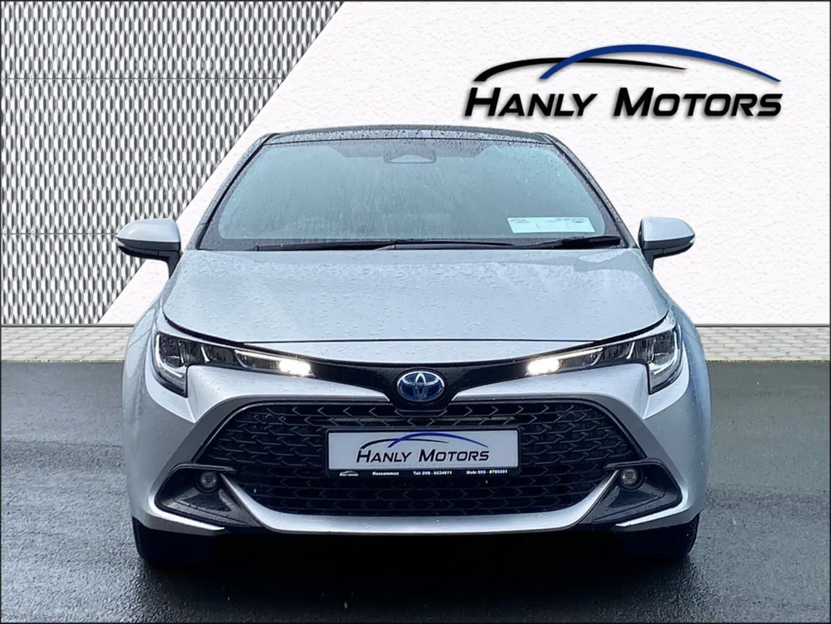 Toyota Corolla HYBRID LUNA H/8 4DR AUTO - Image 2