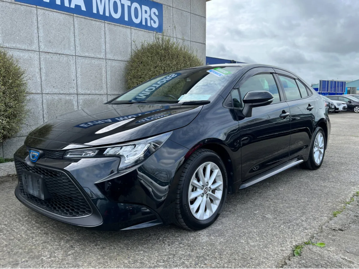 Toyota Corolla S HYBRID AUTOMATIC SALOON 1.8 PETRO - Image 6