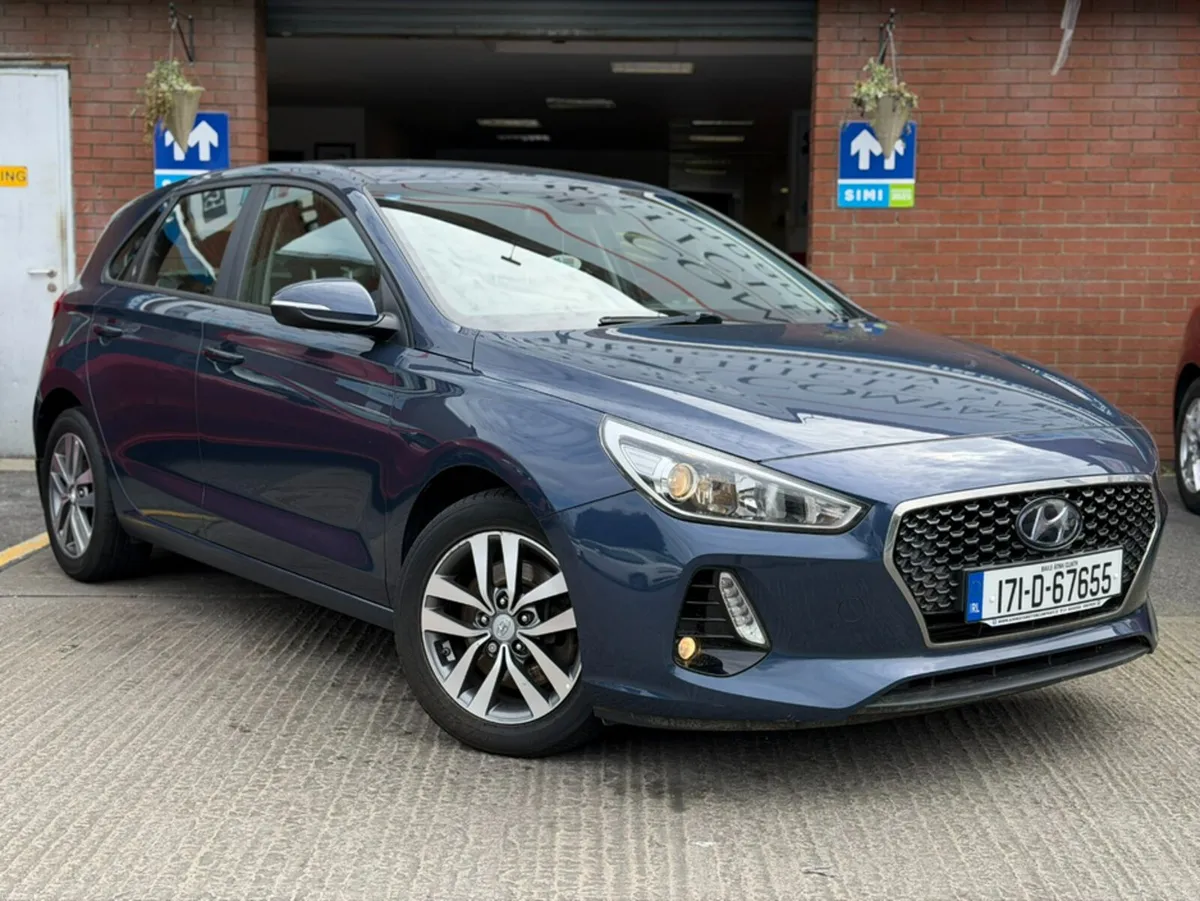 Hyundai i30 1.4 T-GDI SE NAV 5DR - FULL SERVICE HI - Image 1