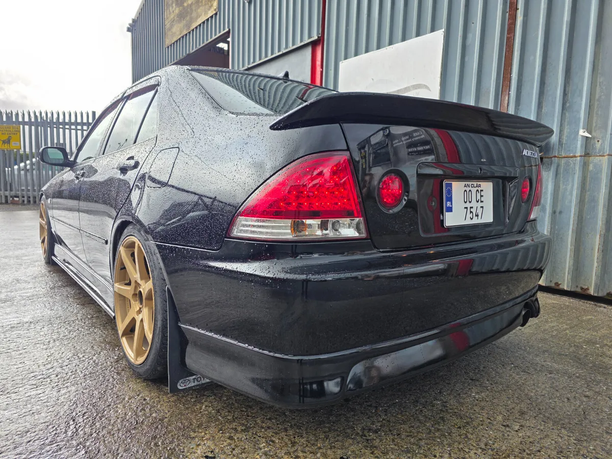 2000 Toyota Altezza **NCT 01-27** - Image 3