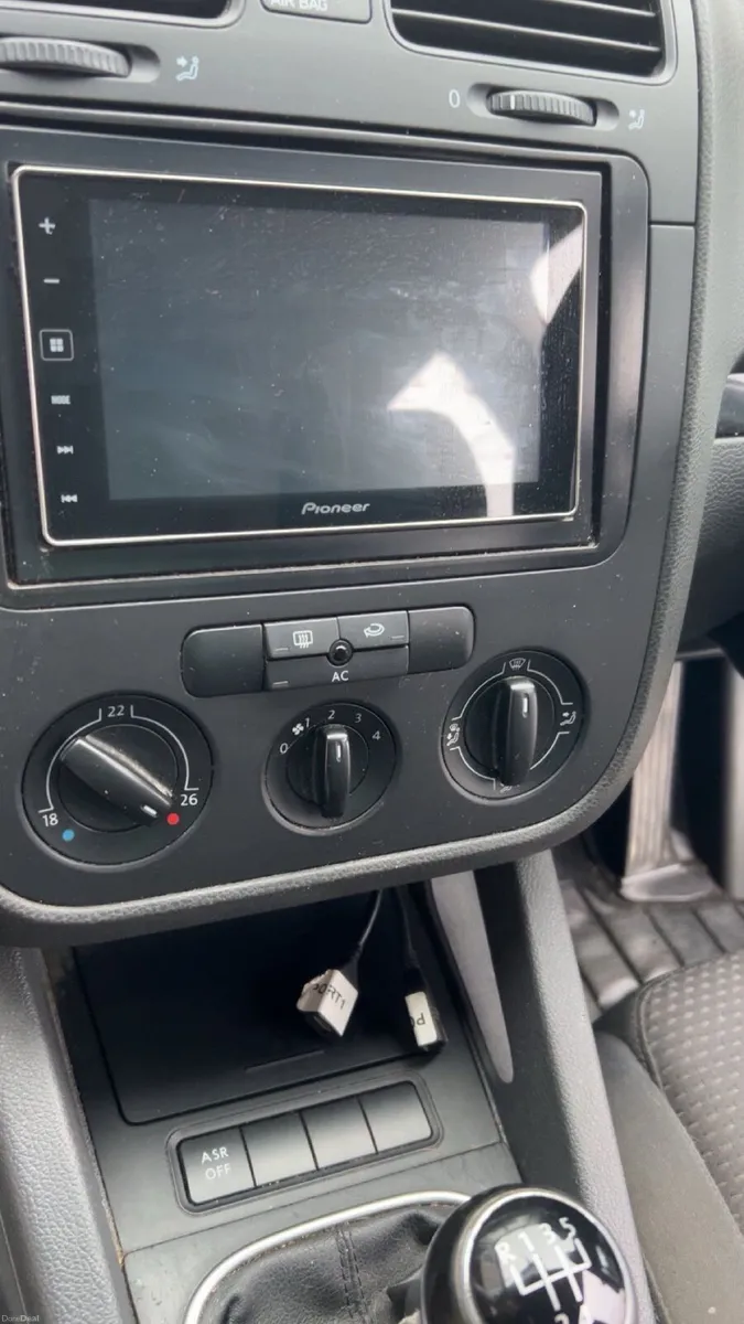 Volkswagen Golf 2008 - Image 1