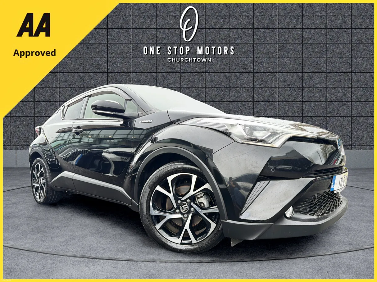 2017 Toyota C-HR *LUNA SPORT HYBRID* LOTS OF EXTRA - Image 4