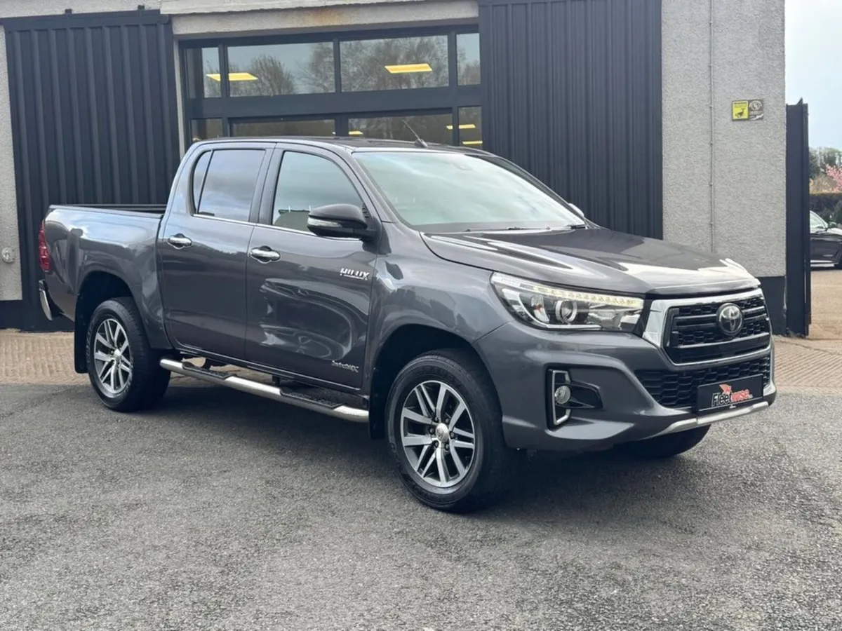 2.4 D-4D Invincible X Pickup Double Cab 4dr Diesel - Image 1
