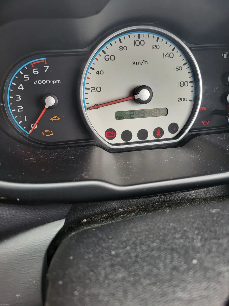 Hyundai i10 2008 - Image 2