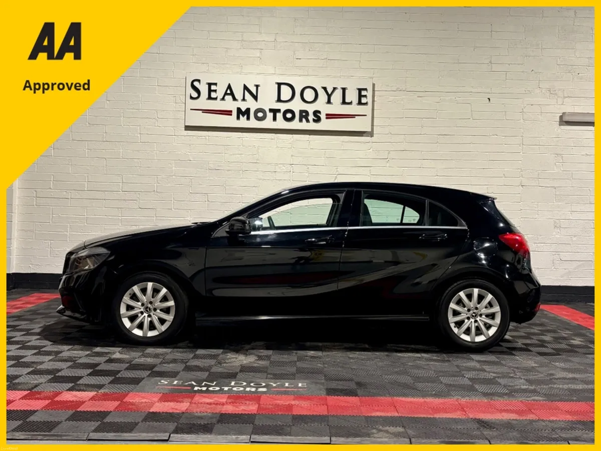 Mercedes-Benz A-Class 2017 160 D 1.5 STYLE Manual - Image 5