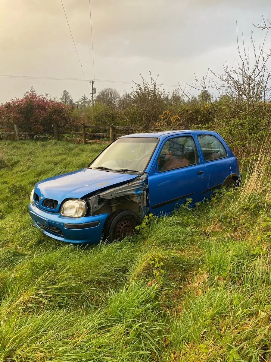 Nissan micra and shell - Image 1