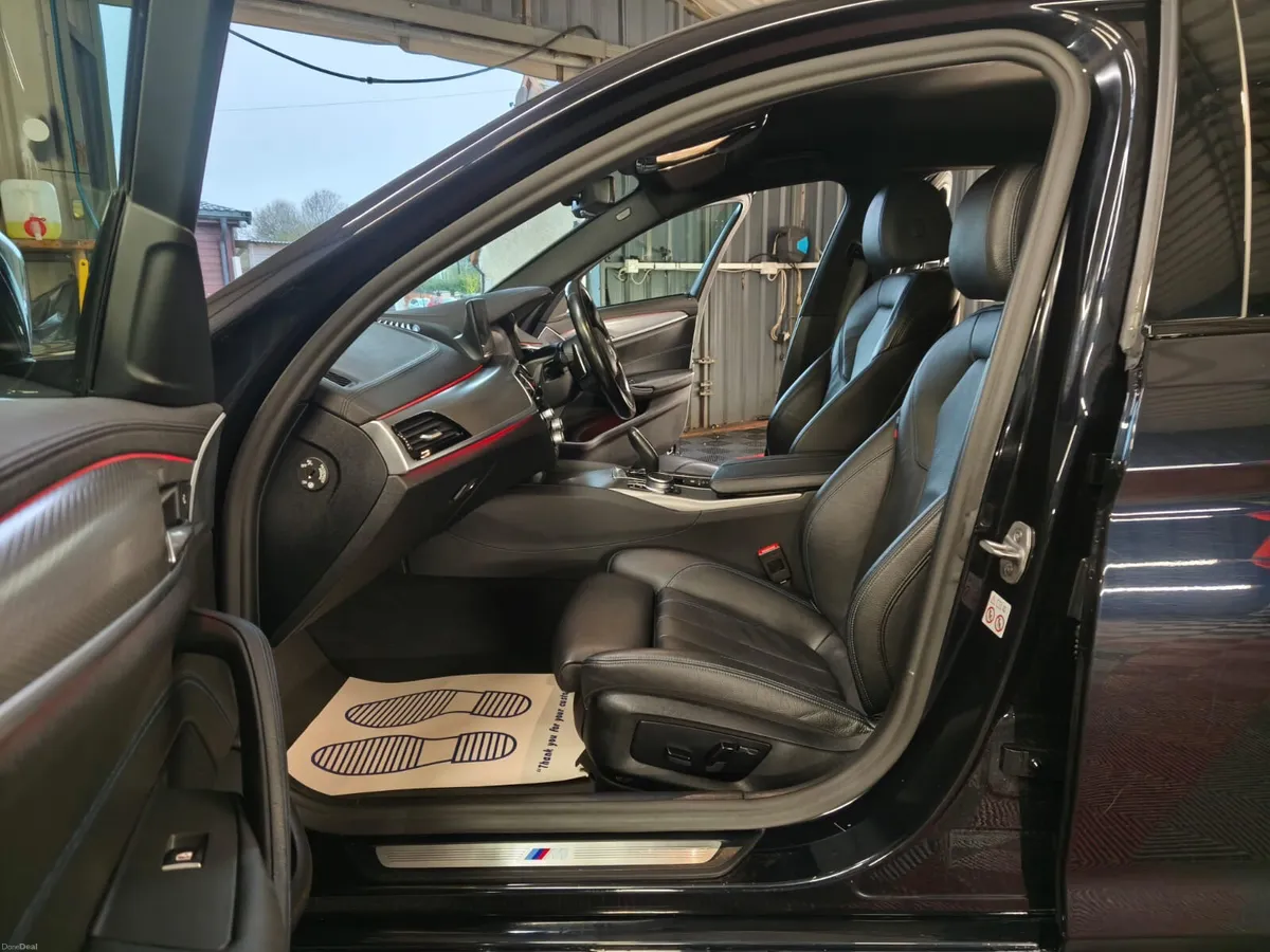 2020 BMW 5-Series 530e M-Sport Automatic - Image 2