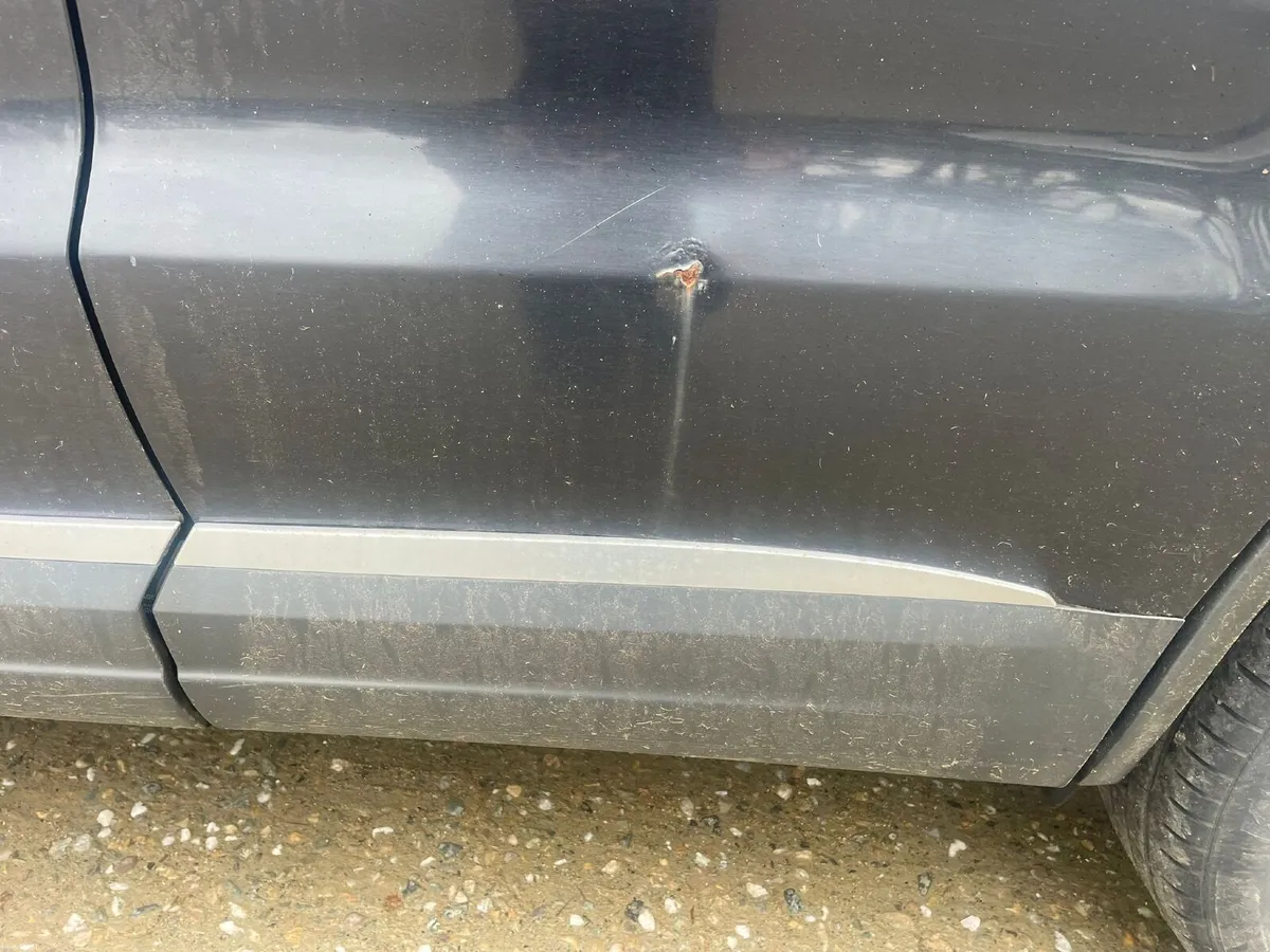 Volkswagen Tiguan 2016 - Image 3