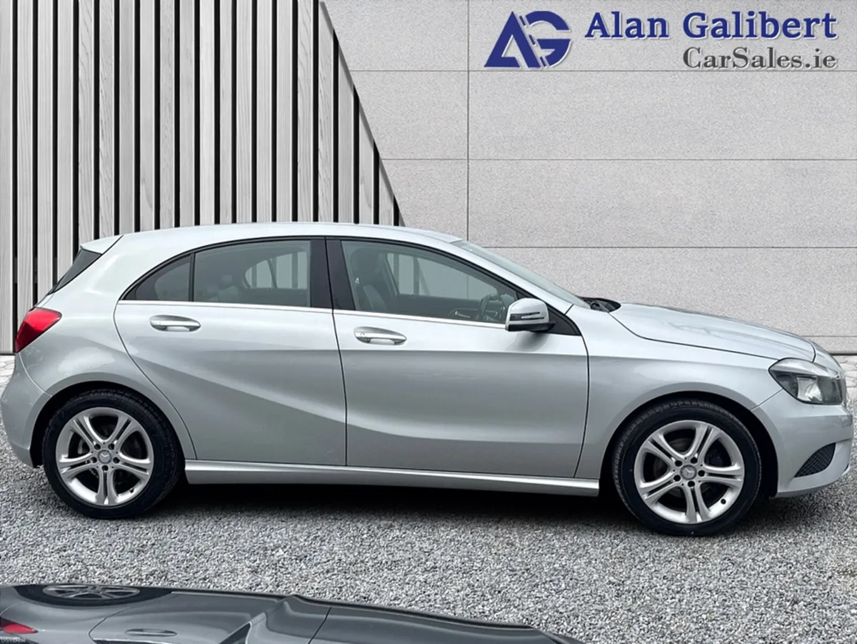 Mercedes-Benz A-Class A180  EFFICIENCY SPORT - Image 3