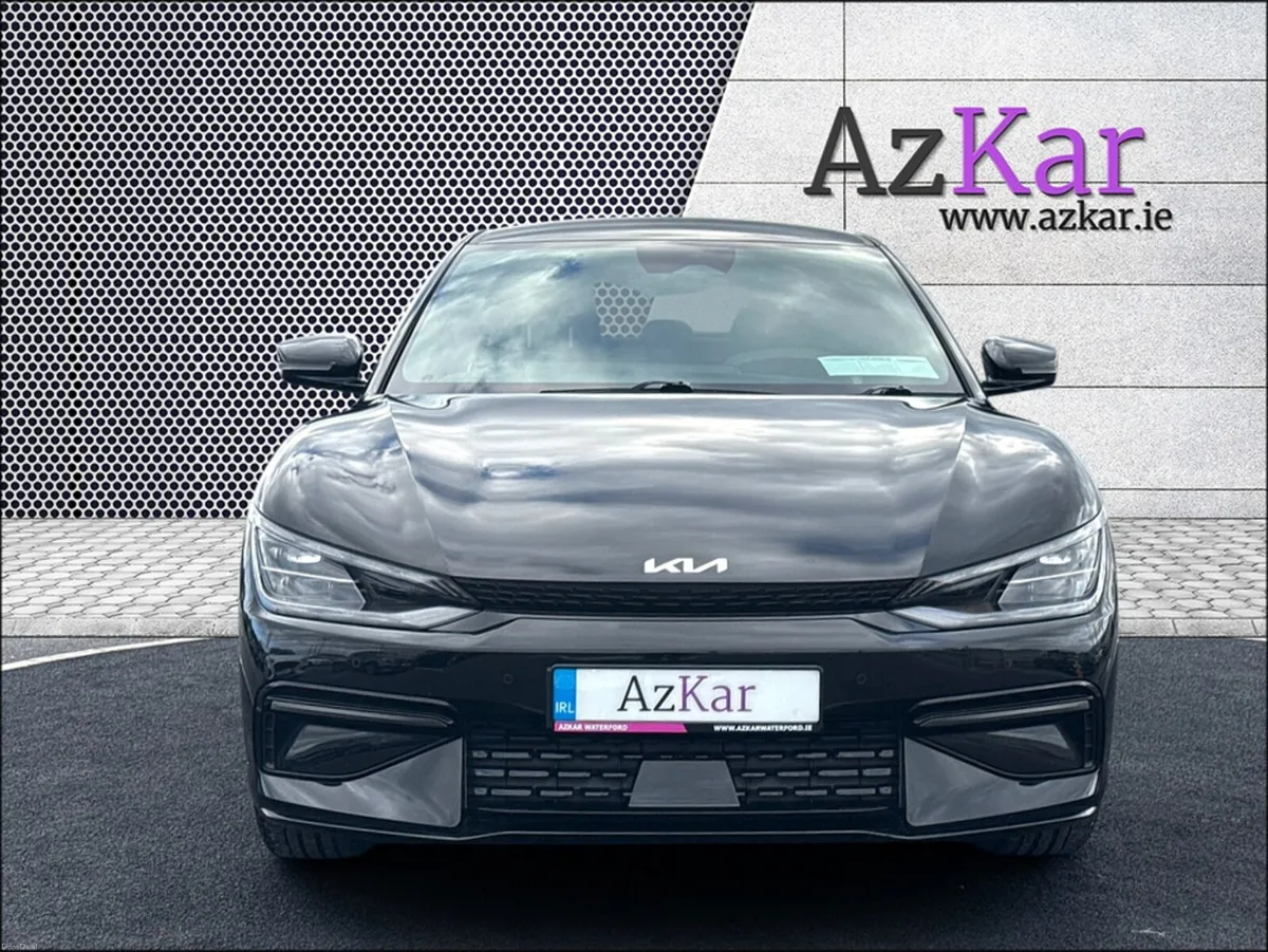 Kia EV6 2023 GT-LINE 77KWH 226BHP LONG RANGE BATTE - Image 2