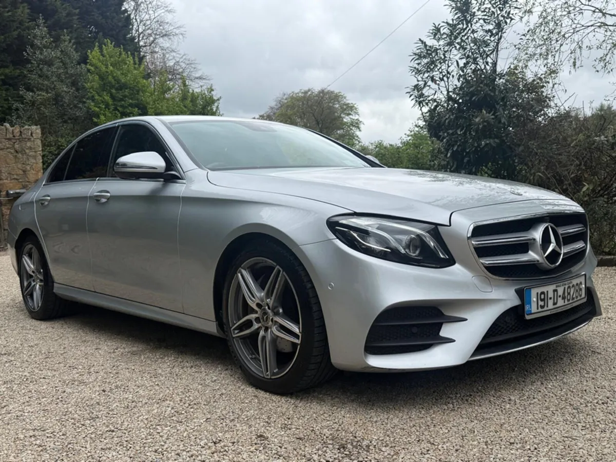 Mercedes-Benz E-Class E220 D AMG LINE *CarPlay…Ele - Image 1