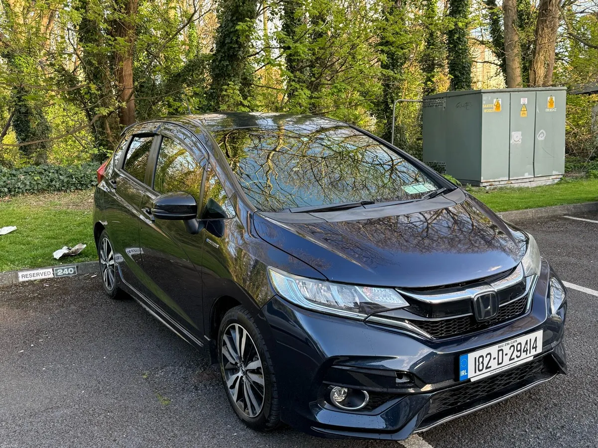 Honda fit 2018 low mileage high spec /Auto/ hybrid - Image 2