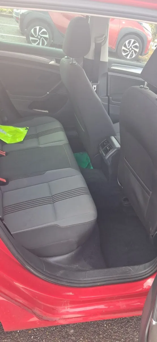 Volkswagen Golf 2017 Allstar 1.6 TDI Bluemotion - Image 2