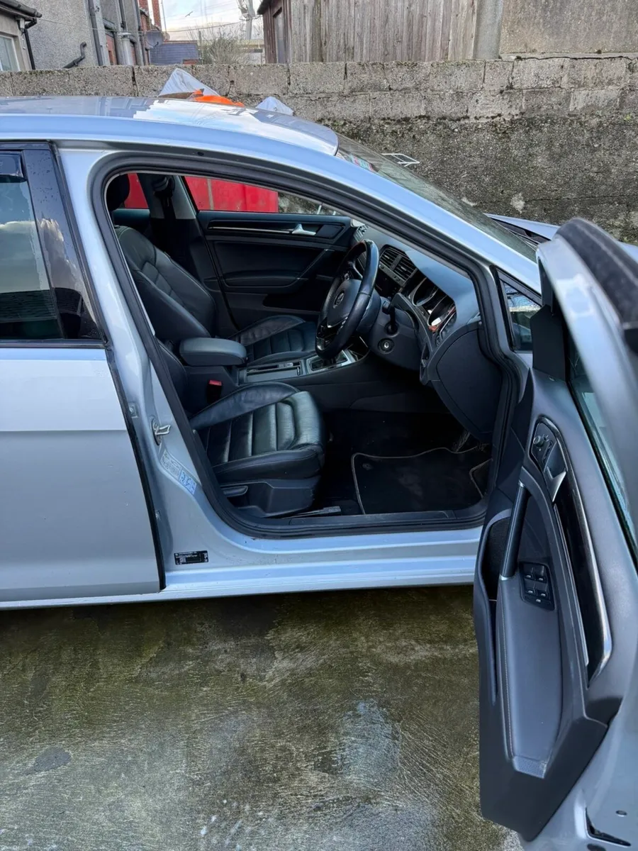 VOLKSWAGEN GOLF 1.6 TDI MATCH 115PS 5DR - Image 2