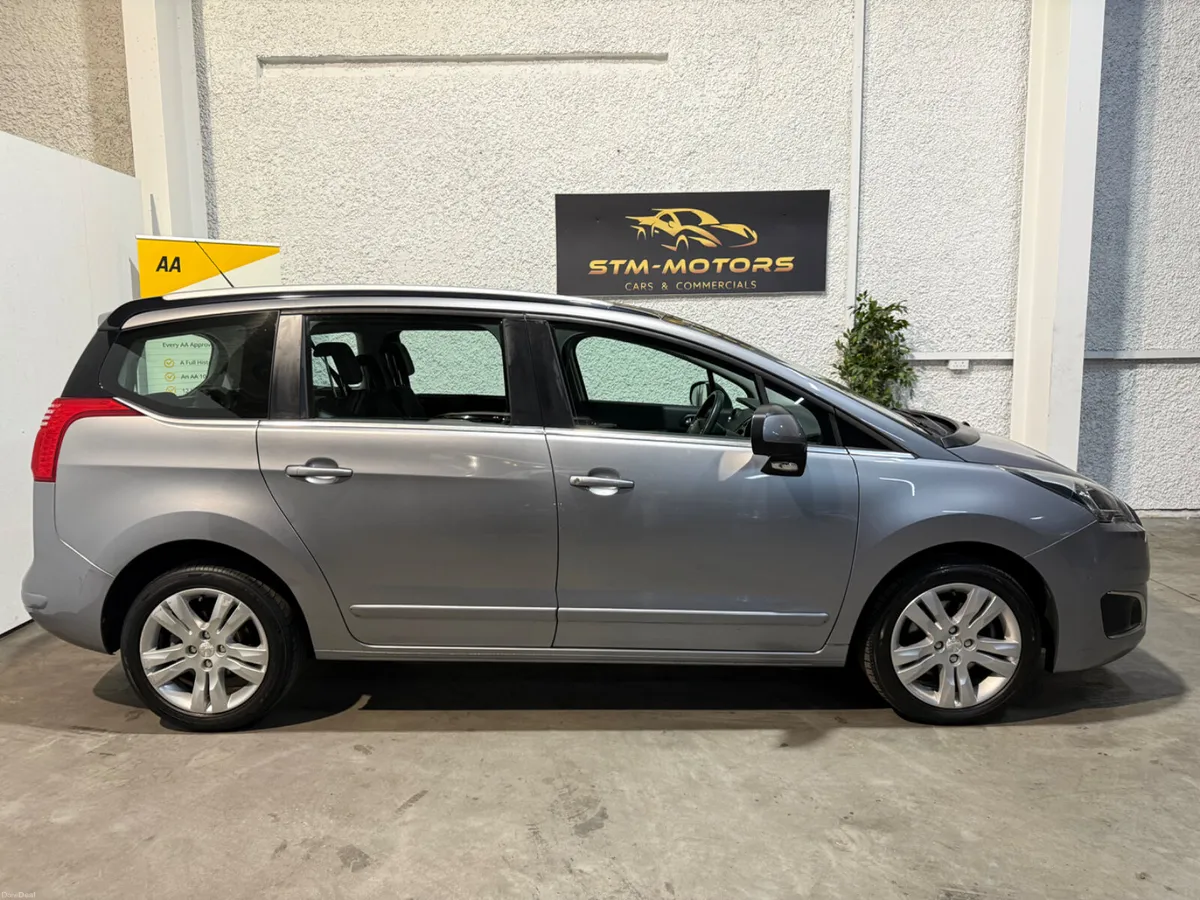 Peugeot 5008 2016 92k kms Automatic - Image 3