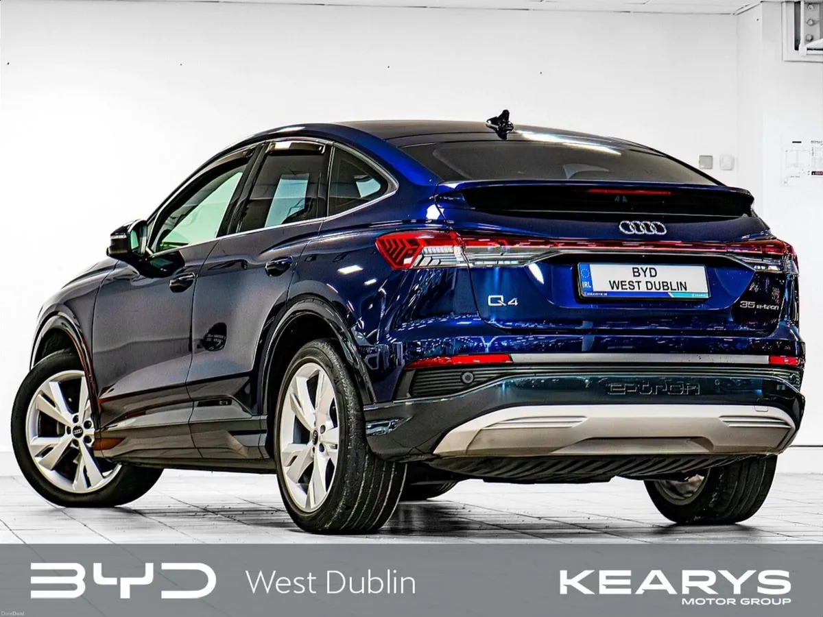 Audi Q4 e-tron 35 Sport - Image 3