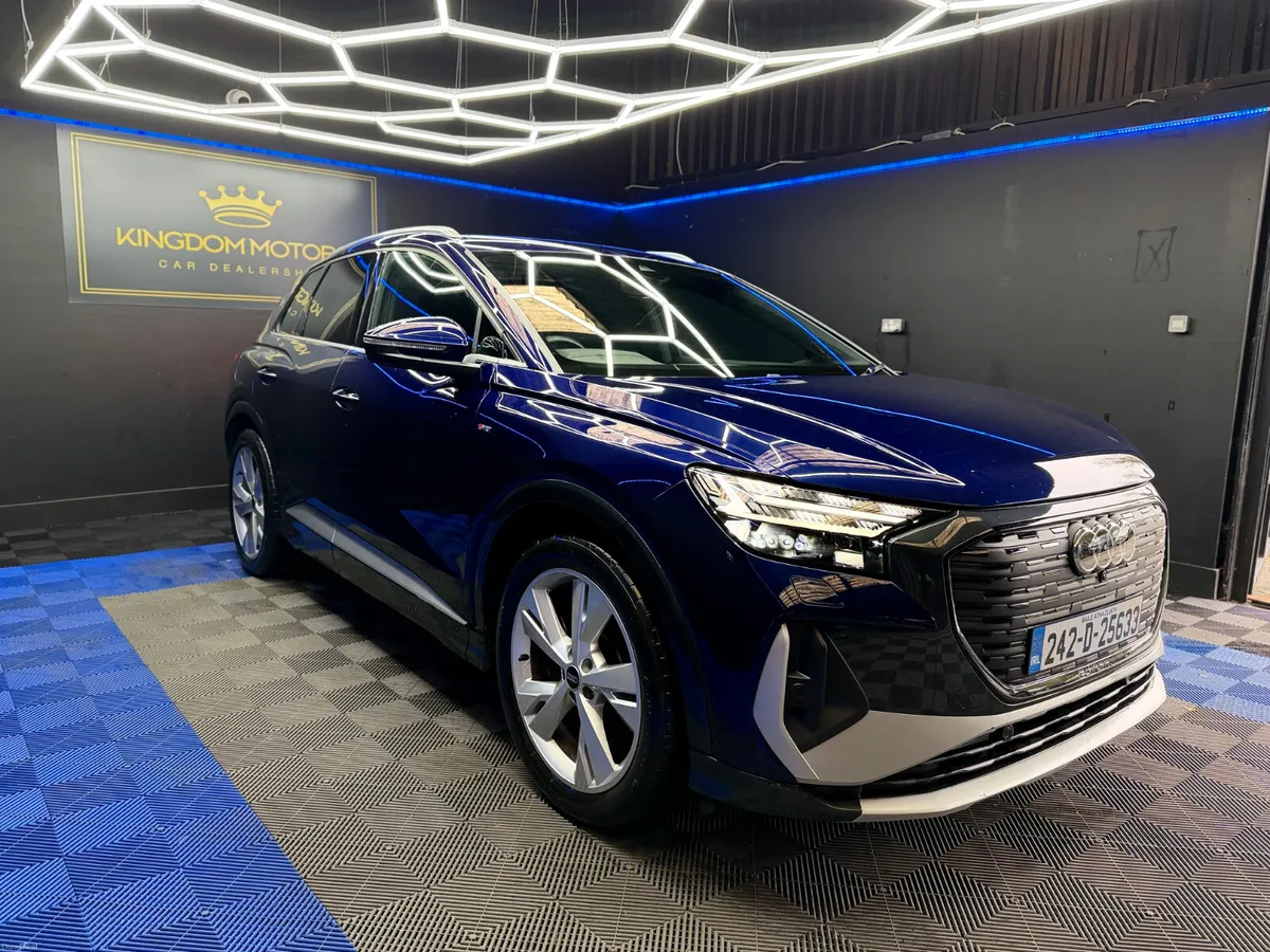 Audi Q4 e-tron,S-line  GT 45 ,105 KWH,HIGH  SPEC - Image 3