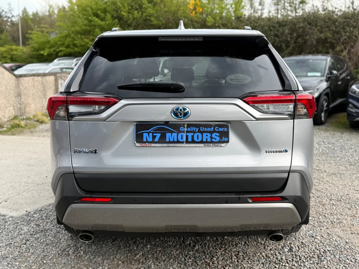 2022 Toyota Rav4 2.5 HYBRID SOL AUTO - Image 4