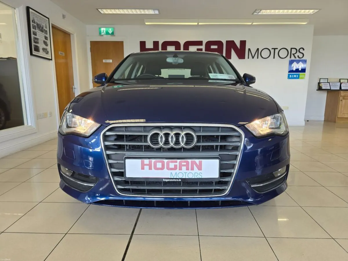 Audi A3 SPORTBACK 1.6 TDI 110 SE 5DR - Image 2