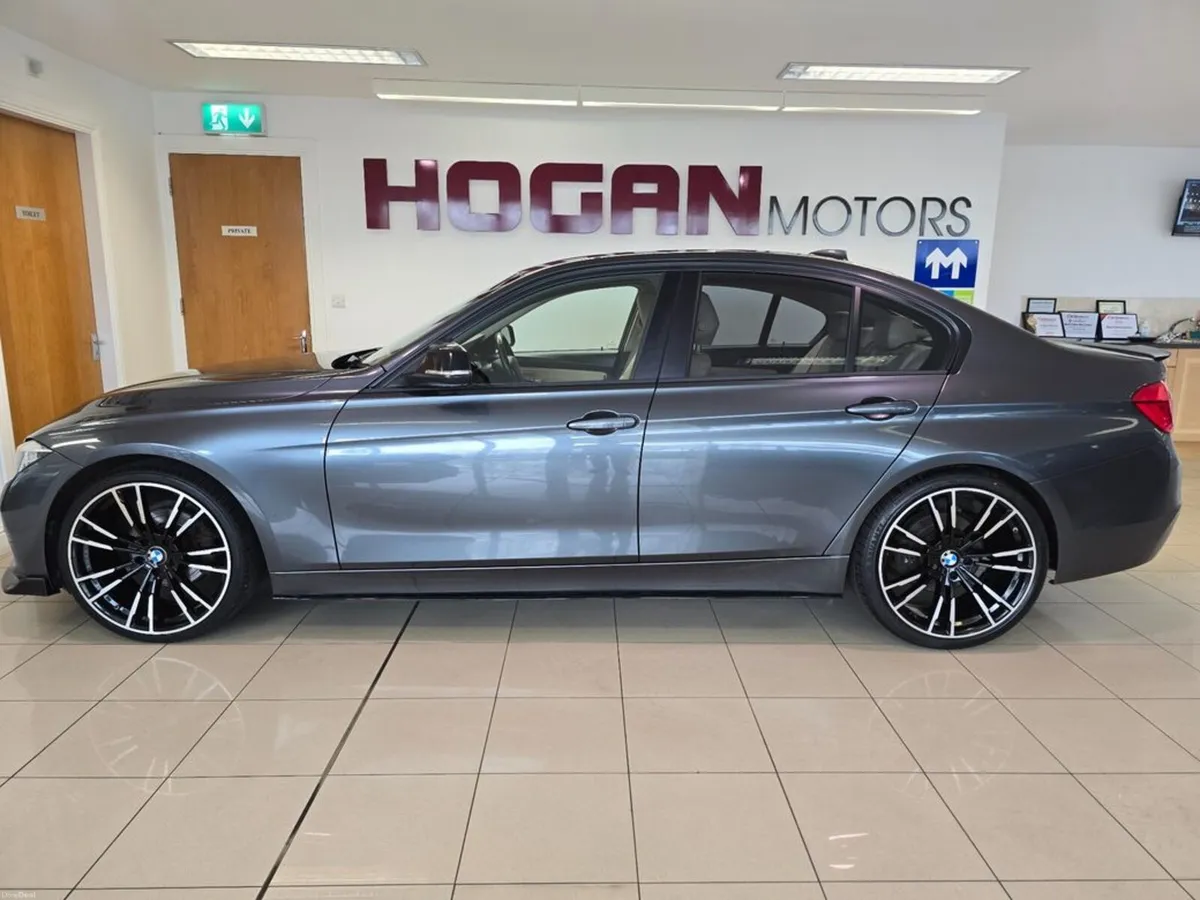 BMW 3-Series F30 320d Efficient Dynamics Plus Salo - Image 4