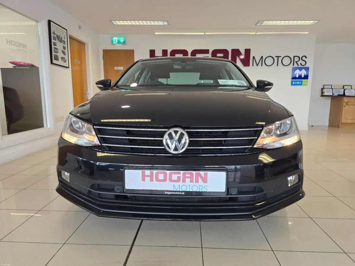Volkswagen Jetta Highline 1.4 Automatic Saloon - Image 2