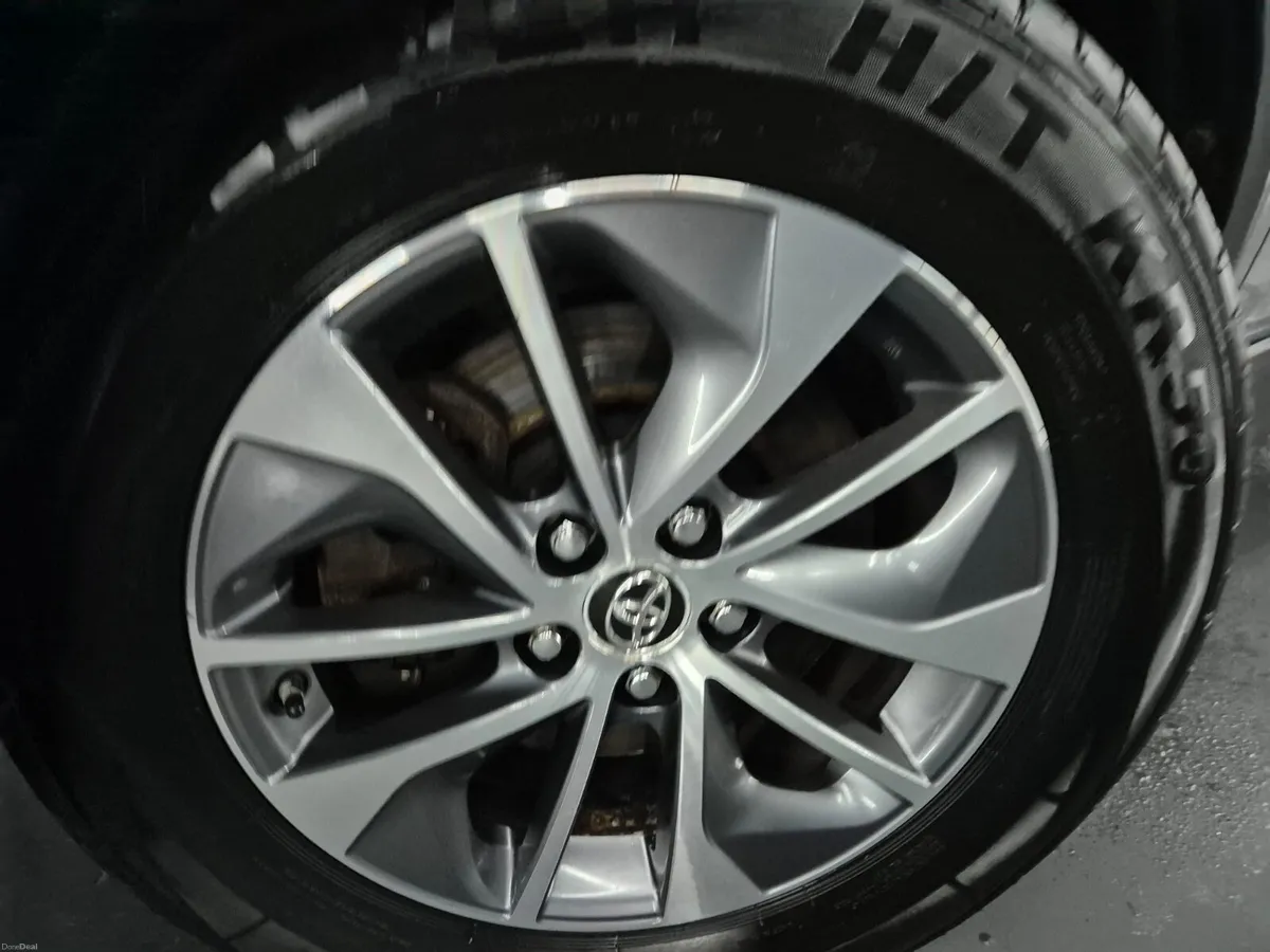 Toyota RAV4 2018 - Image 4