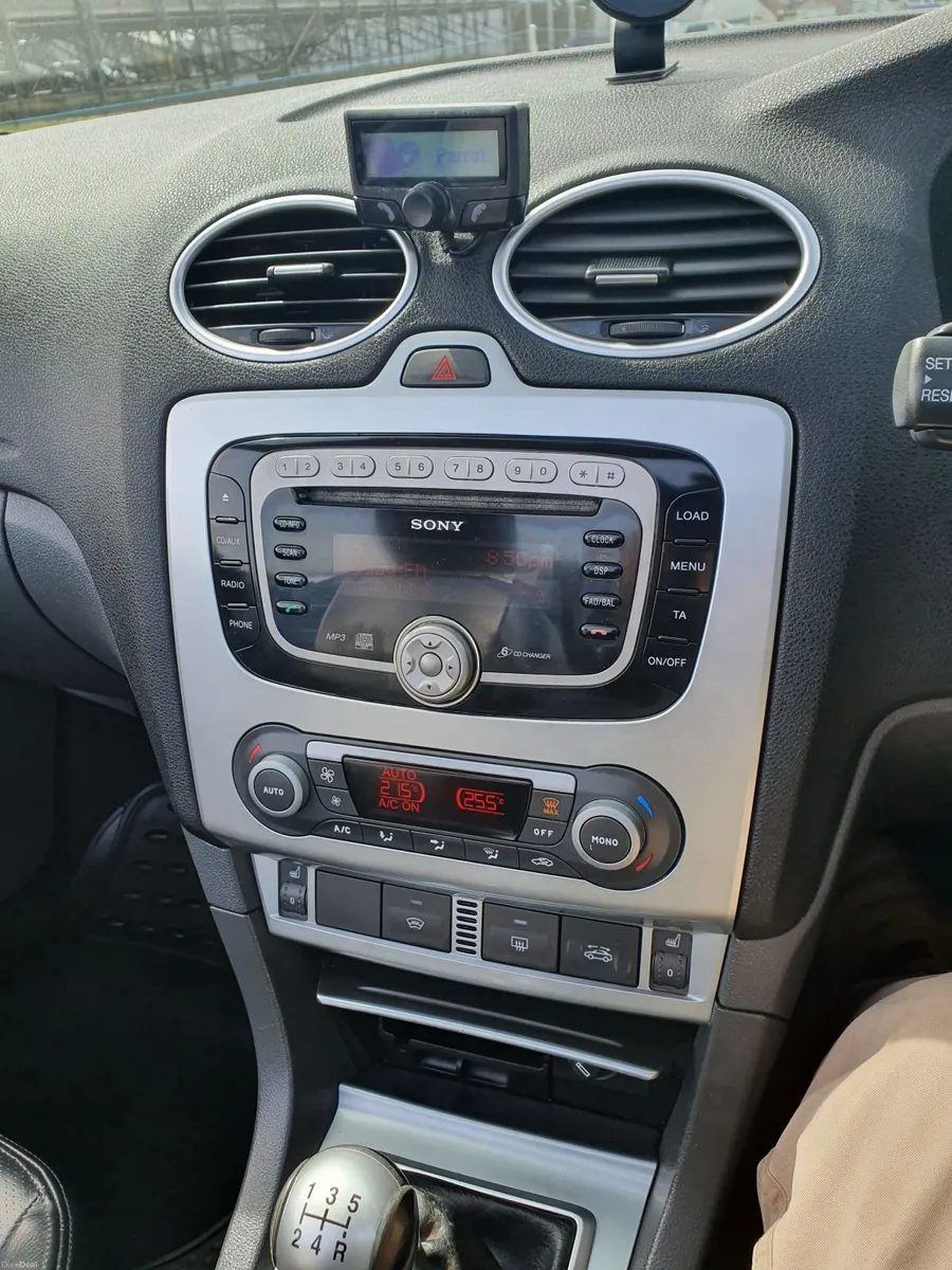 Ford Focus 2008 - Image 2