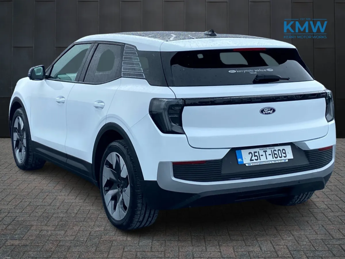 Ford Explorer PREMIUM 77KWH EXTENDE - Image 4