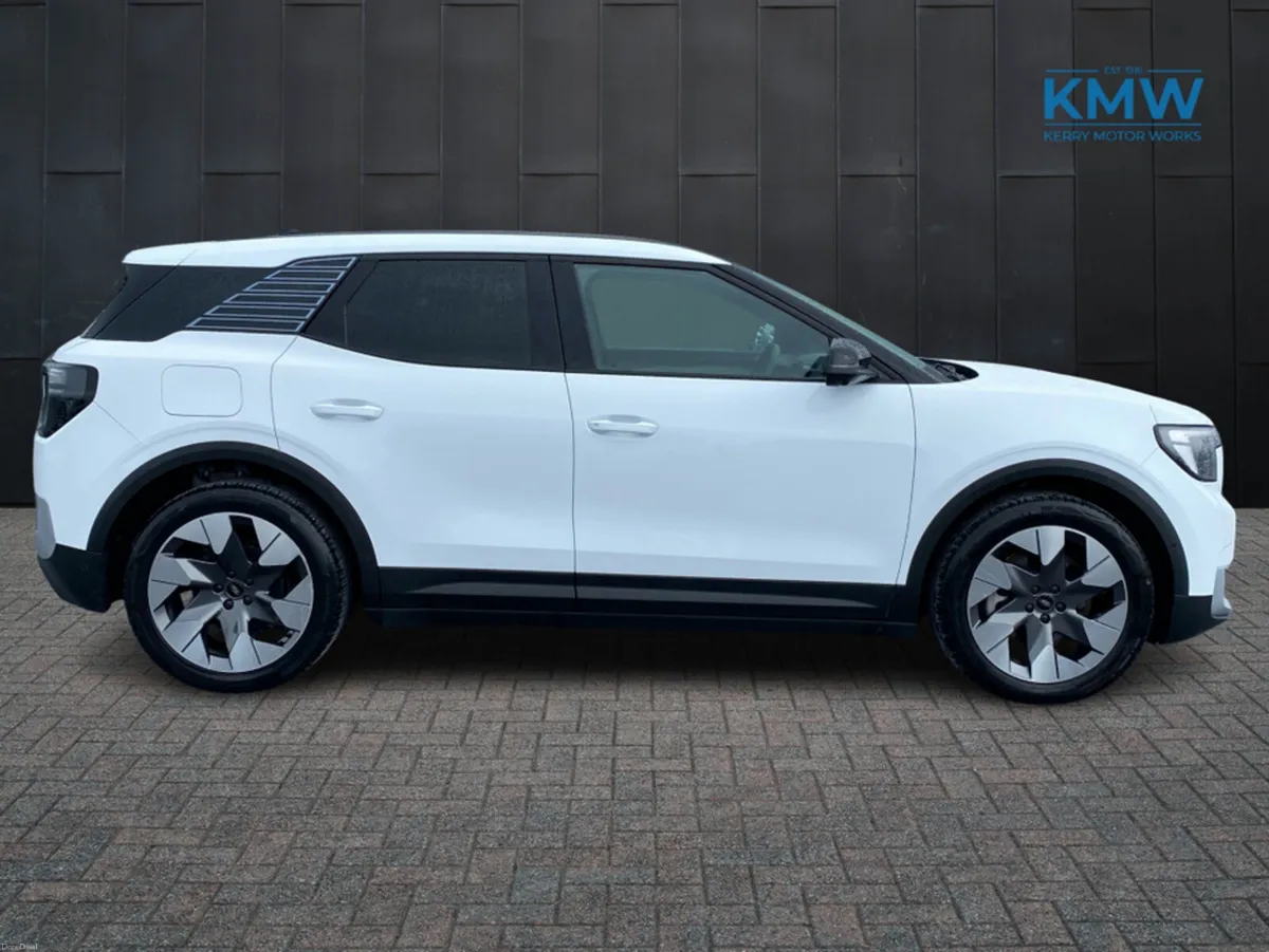 Ford Explorer Premium Extended Range..Assistance P - Image 4