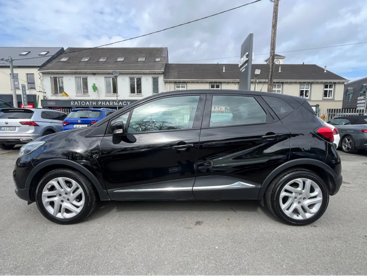 Renault Captur 1.5 DYNAMIQUE MEDIANAV ENE ENERGY 5 - Image 2