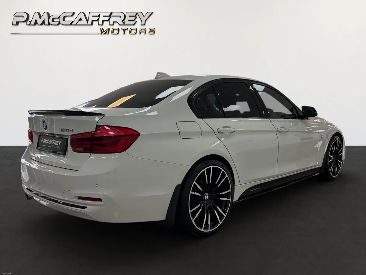 2017 BMW 320D ED PLUS F30 M-PERFORMANCE KIT LEATHE - Image 5