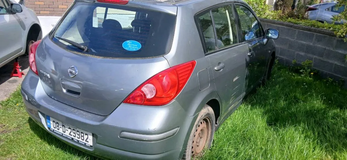 08 Nissan Tida - Image 4