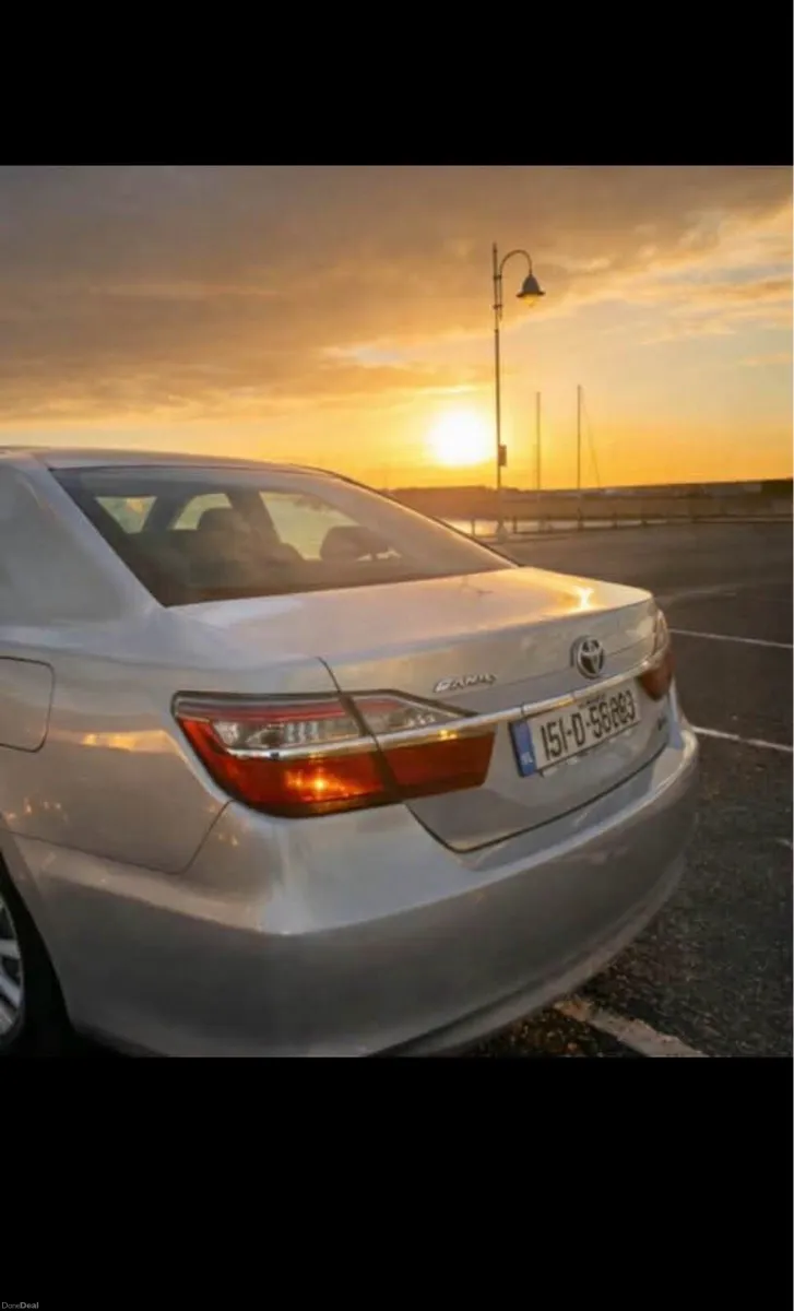 Toyota Camry Hybrid 2015 – Low Mileage - Image 3